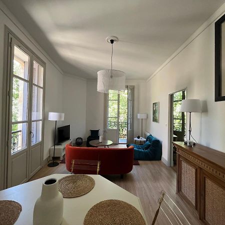 Nimes , Appartement Renove Dans Immeuble Classe. מראה חיצוני תמונה